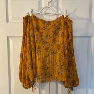 Wilfred - Off the shoulder Printed Top